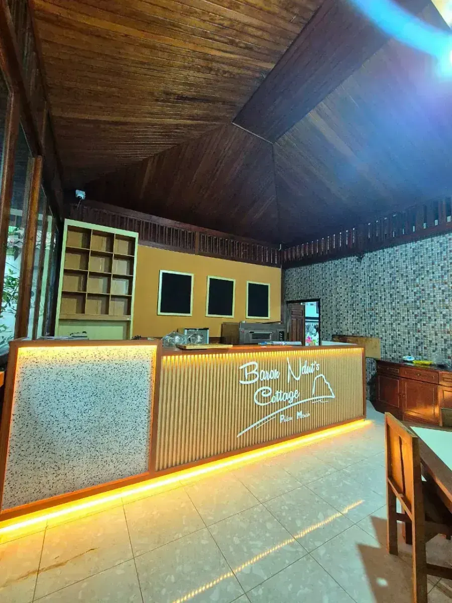 Pulau Merah — Baron Ndut's Culinary & Atmosphere Gallery Pulau Merah — Baron Ndut's Culinary & Atmosphere Gallery